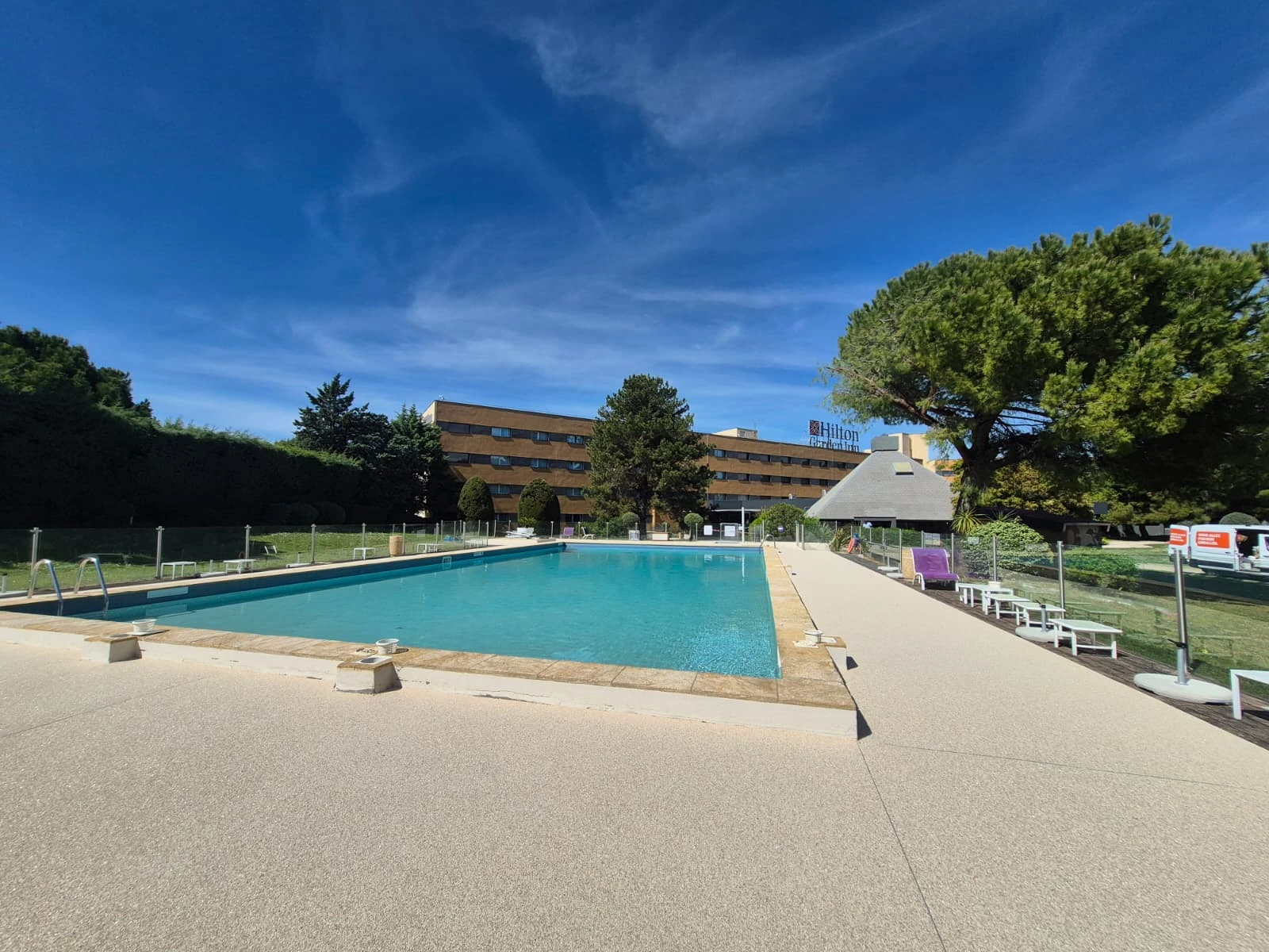Rénovation des extérieurs de l'Hilton Marignane